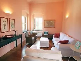 Dimore Dell'esedra - One Bedroom Hotel *